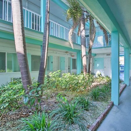 Tropical Pass-A-Grille Gem With Direct Beach Access! St. Pete Beach Exteriér fotografie